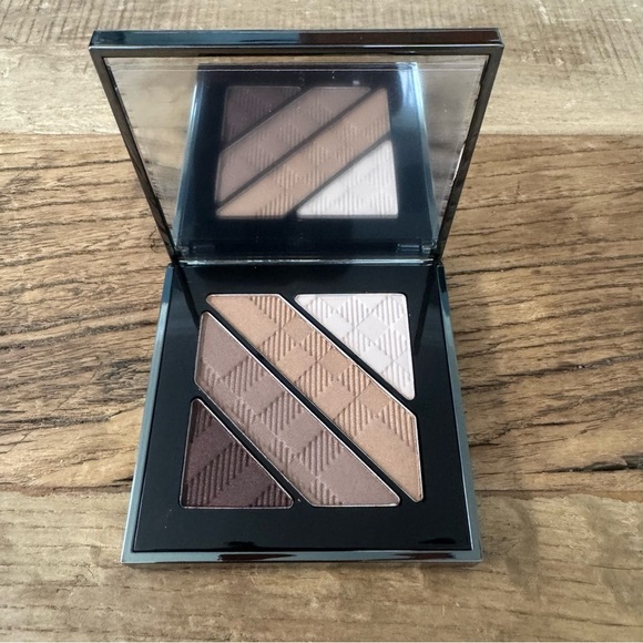 NEW IN BOX Burberry Complete Eye Palette ~ Mocha 02 ~ GORGEOUS! - Picture 12 of 13